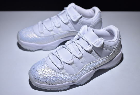 Air Jordan 11 Low PRM Heiress HC Frost White